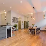 Bohemian Luxury Accommodation In The Heart Edinburghs Leith District